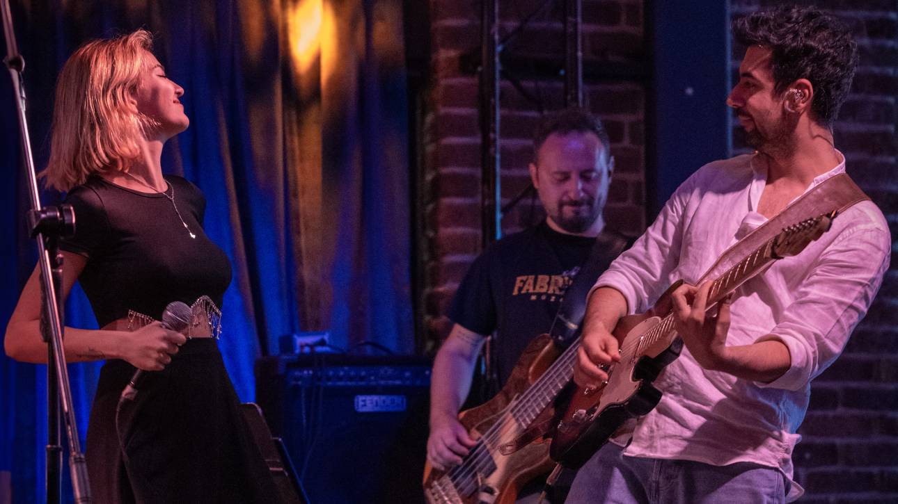 Fabrika Müzik Orkestra sahne